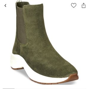 RALPH LAUREN RYLEE CHELSEA SLIP ON SNEAKER SIZE 8 NIB